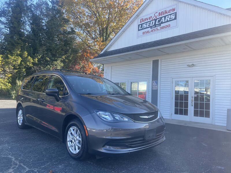 2017 Chrysler Pacifica Touring  
