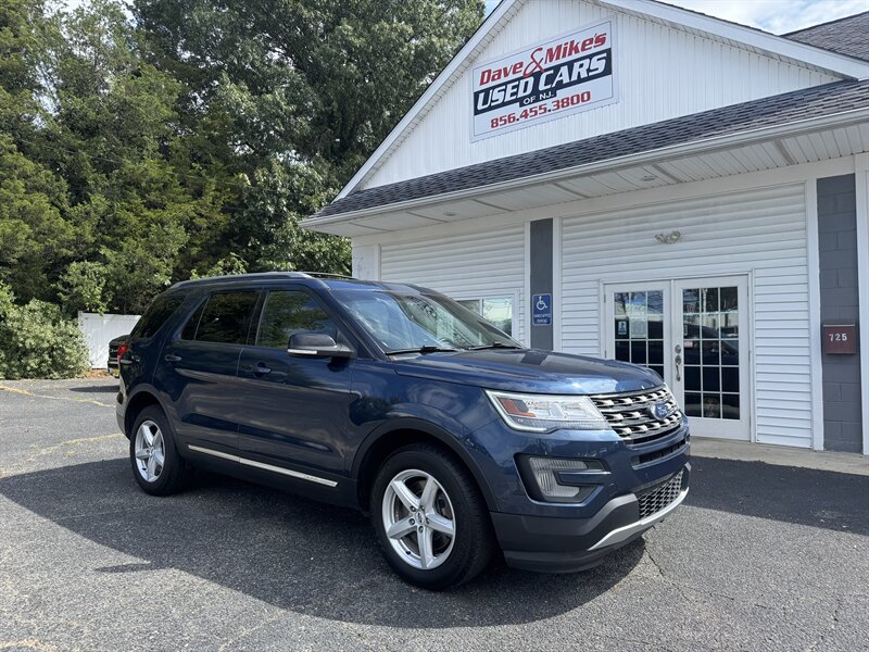 2016 Ford Explorer XLT  