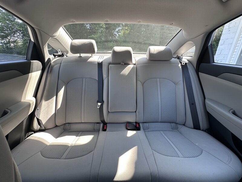 2016 Hyundai SONATA - Photo 14 - Bridgeton, NJ 08302