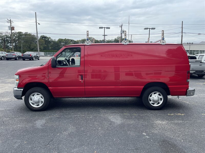 2012 Ford E-150 photo 5