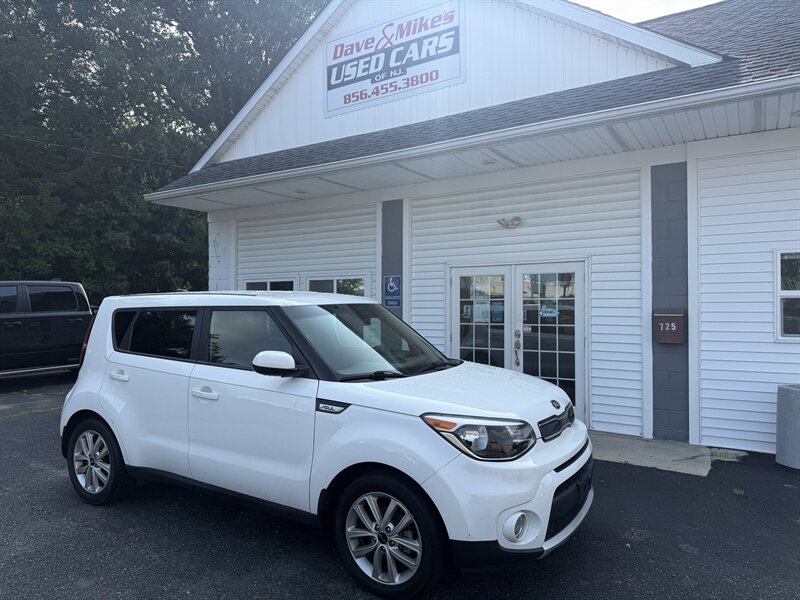 2017 Kia Soul +  