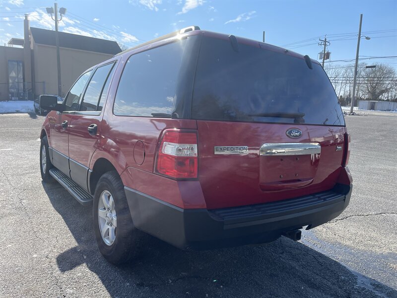 2010 Ford Expedition XLT - Photo 6 - Bridgeton, NJ 08302