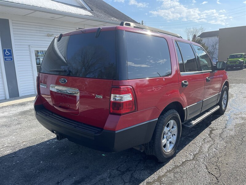 2010 Ford Expedition XLT - Photo 8 - Bridgeton, NJ 08302