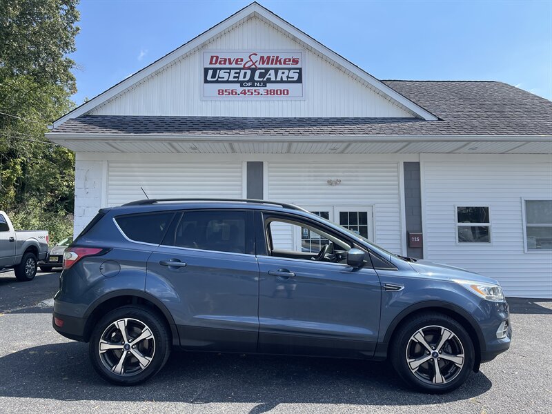 2018 Ford Escape SEL photo 8