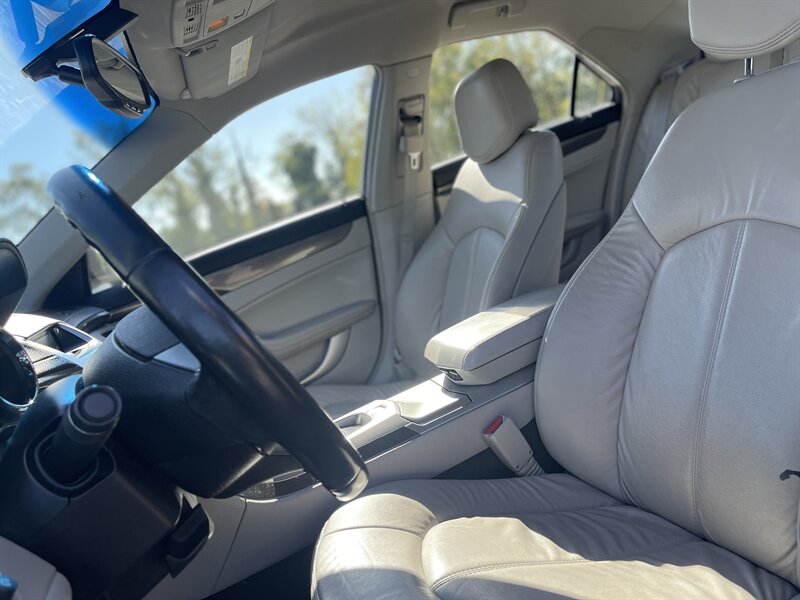 2012 Cadillac CTS Base photo 9