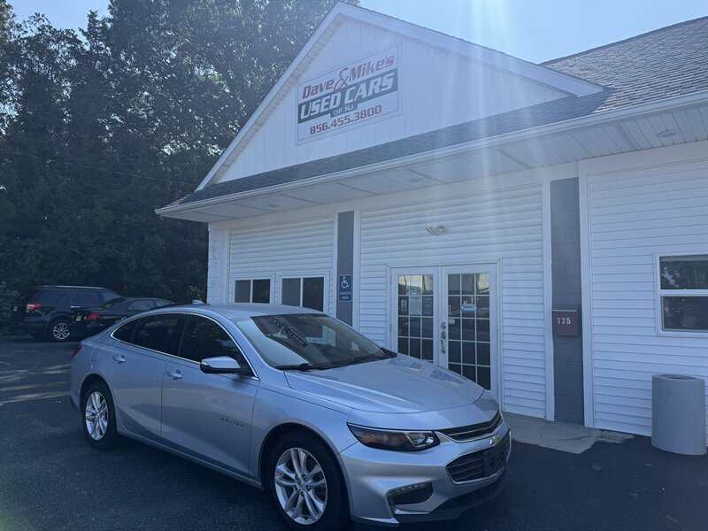 2017 Chevrolet Malibu LT  