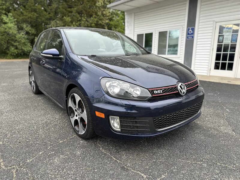 2011 Volkswagen GTI Base PZEV - Photo 2 - Bridgeton, NJ 08302