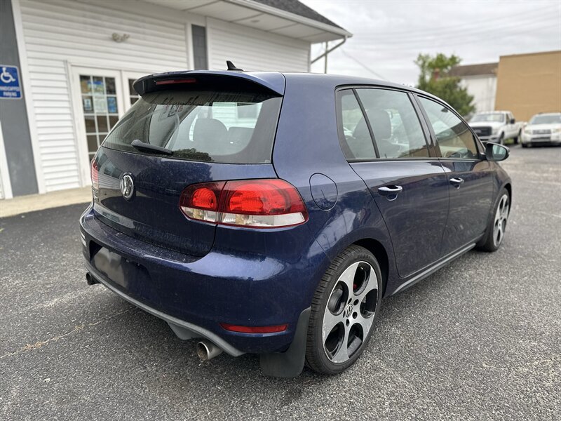 2011 Volkswagen GTI Base PZEV - Photo 8 - Bridgeton, NJ 08302