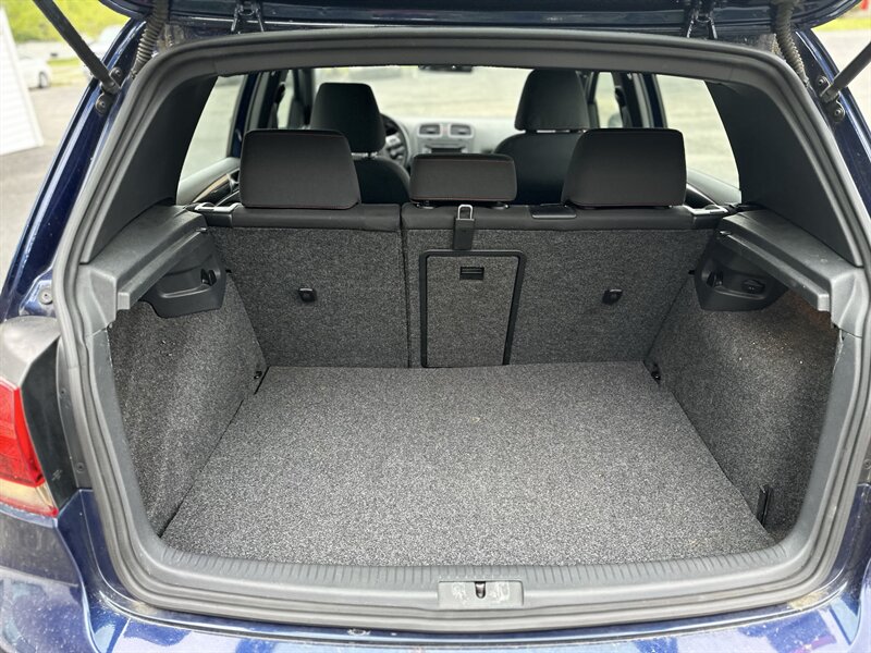 2011 Volkswagen GTI Base PZEV - Photo 12 - Bridgeton, NJ 08302