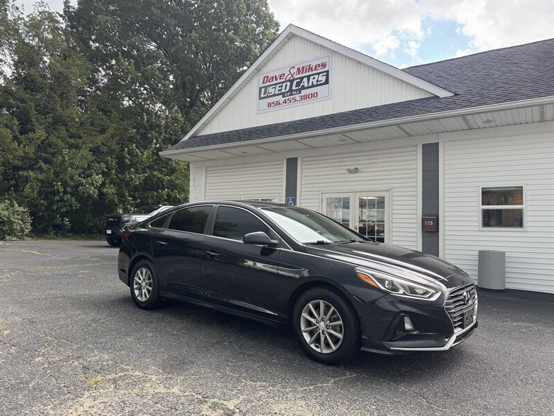2018 Hyundai SONATA SE  