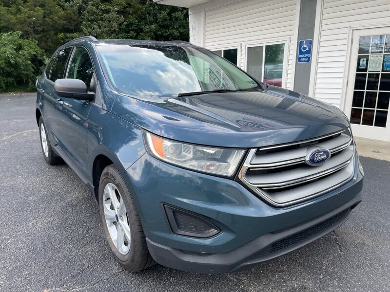 2016 Ford Edge SE  