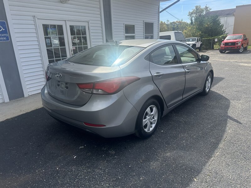 2014 Hyundai Elantra SE - Photo 10