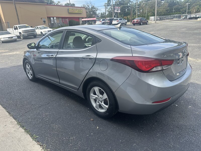 2014 Hyundai Elantra SE - Photo 7