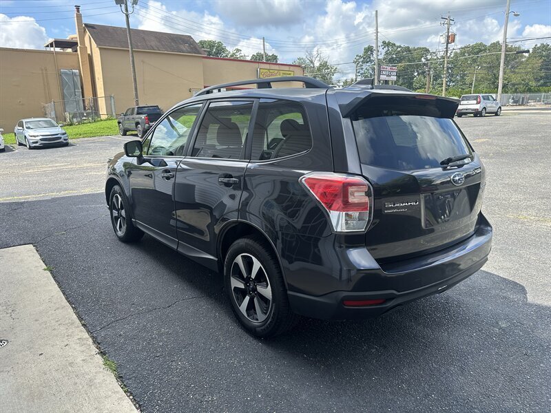 2017 Subaru Forester 2.5i Premium - Photo 6 - Bridgeton, NJ 08302