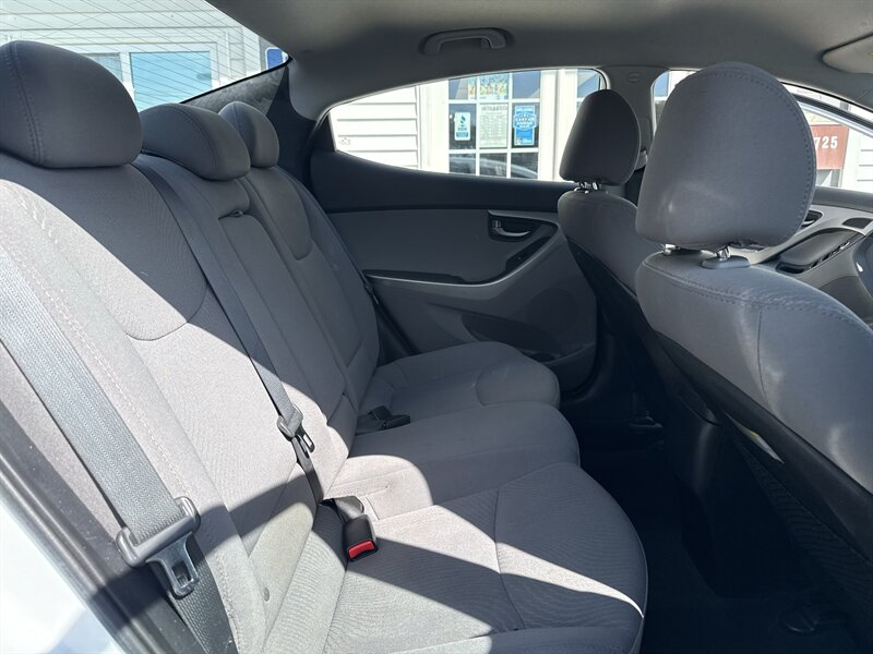 2016 Hyundai ELANTRA SE - Photo 12 - Bridgeton, NJ 08302