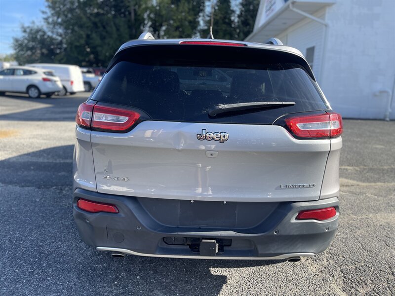 2014 Jeep Cherokee Limited photo 5