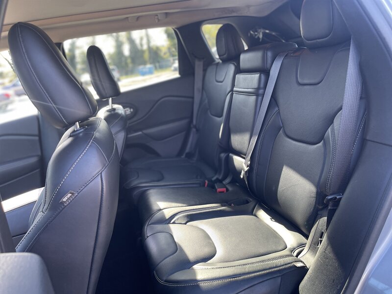 2014 Jeep Cherokee Limited photo 9