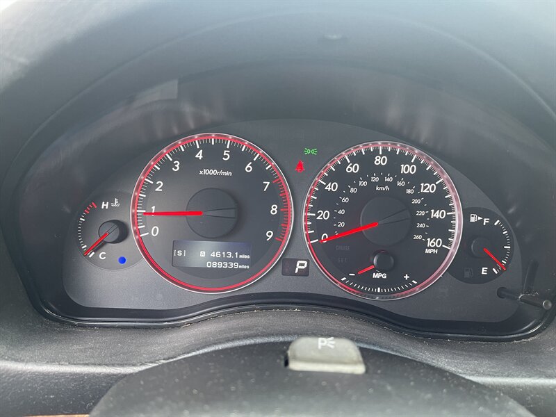 2008 Subaru Outback 3.0 R photo 14