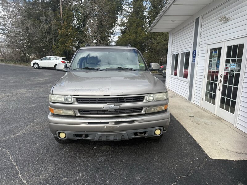 2002 Chevrolet Suburban 1500 LS  
