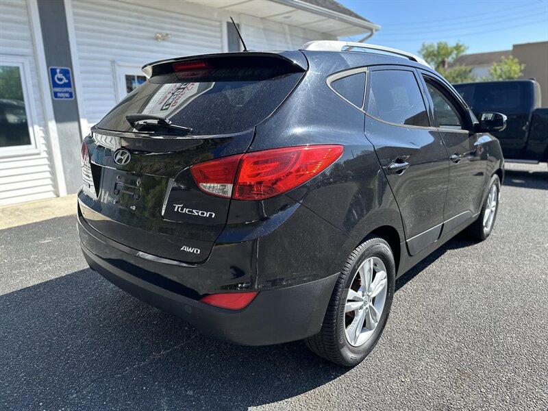 2012 Hyundai TUCSON GLS - Photo 8 - Bridgeton, NJ 08302