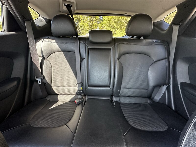 2012 Hyundai TUCSON GLS - Photo 15 - Bridgeton, NJ 08302