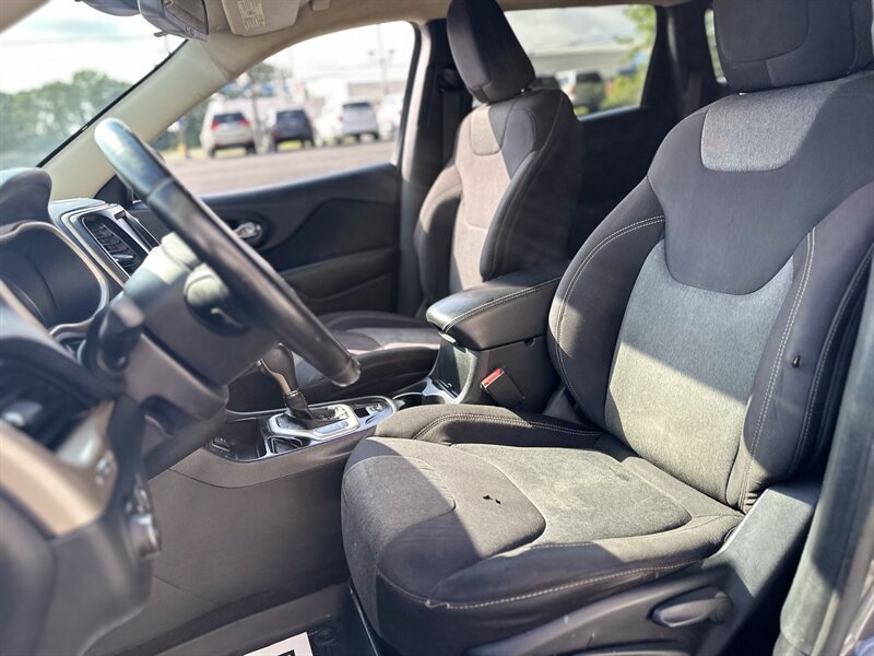 2014 Jeep Cherokee Latitude - Photo 10 - Bridgeton, NJ 08302