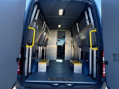 2018 Mercedes-Benz Sprinter 2500  Cargo van 2500 high roof V6 144 inch RwD - Photo 29 - Sunnyvale, CA 94087