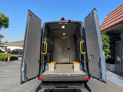 2018 Mercedes-Benz Sprinter 2500  Cargo van 2500 high roof V6 144 inch RwD - Photo 30 - Sunnyvale, CA 94087