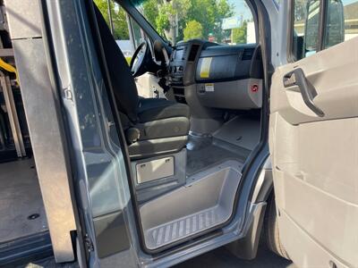 2018 Mercedes-Benz Sprinter 2500  Cargo van 2500 high roof V6 144 inch RwD - Photo 34 - Sunnyvale, CA 94087