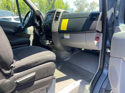 2018 Mercedes-Benz Sprinter Worker 2500  Cargo van 2500 high roof V6 144 inch RwD - Photo 20 - Sunnyvale, CA 94087