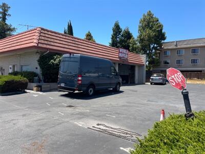 2018 Mercedes-Benz Sprinter Worker 2500  Cargo van 2500 high roof V6 144 inch RwD - Photo 76 - Sunnyvale, CA 94087