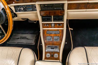 1989 Rolls-Royce Corniche II   - Photo 22 - Kingston, PA 18704