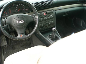 1999 Audi A4 quattro 2.8   - Photo 9 - Canoga Park, CA 91303