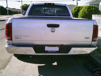 2005 Dodge Ram 2500 SLT 4dr Quad Cab SLT   - Photo 2 - Canoga Park, CA 91303