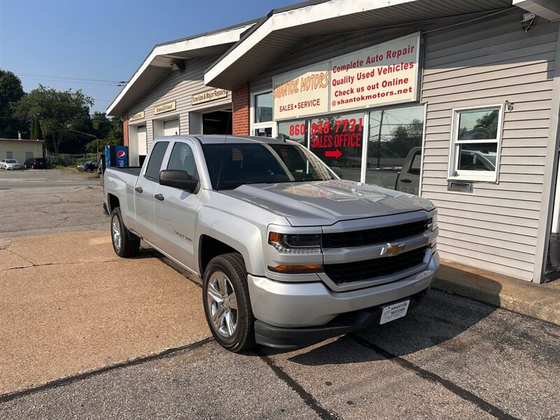 2017 Chevrolet Silverado 1500 Custom   - Photo 1 - Uncasville, CT 06382