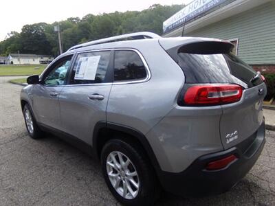 2018 Jeep Cherokee Latitude Plus - Photo 5 - Uncasville, CT 06382