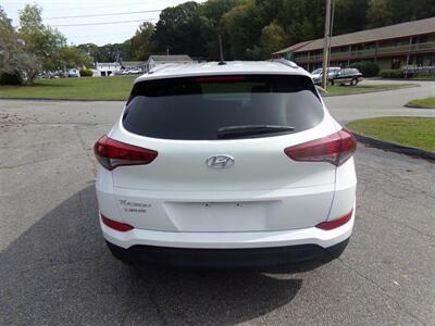 2016 Hyundai TUCSON 2.0L Premium - Photo 6 - Groton, CT 06340