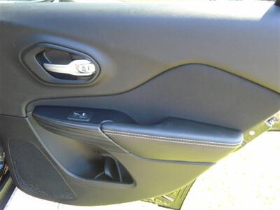 2014 Jeep Cherokee Latitude   - Photo 19 - Groton, CT 06340