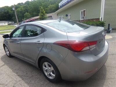 2014 Hyundai ELANTRA SE - Photo 5 - Uncasville, CT 06382