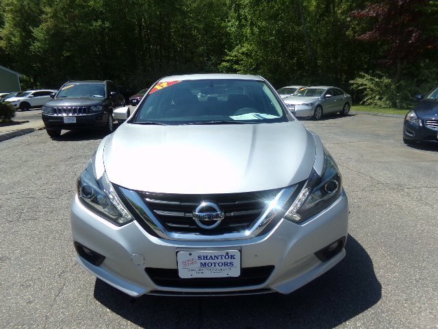 2017 Nissan Altima 2.5 SL  