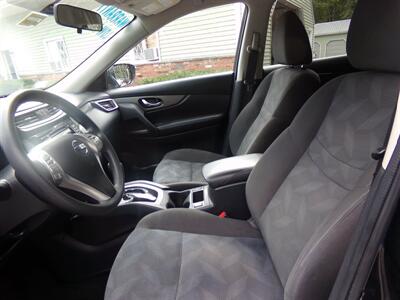 2016 Nissan Rogue SV - Photo 13 - Groton, CT 06340