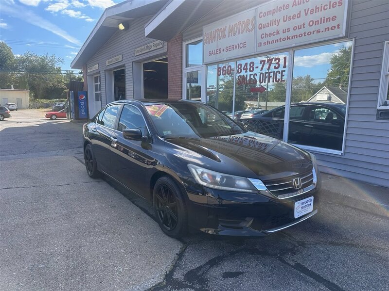 2013 Honda Accord LX - Photo 1 - Uncasville, CT 06382