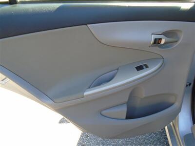 2012 Toyota Corolla LE   - Photo 18 - Groton, CT 06340