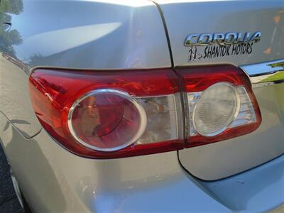 2012 Toyota Corolla LE   - Photo 11 - Groton, CT 06340