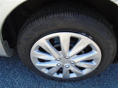 2012 Toyota Corolla LE   - Photo 27 - Groton, CT 06340