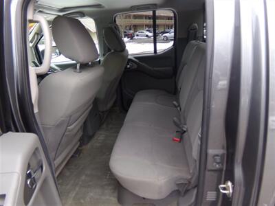 2017 Nissan Frontier SV   - Photo 11 - Groton, CT 06340