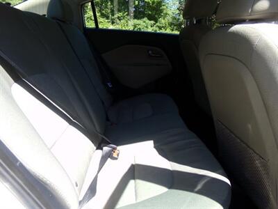 2016 Kia Rio LX - Photo 10 - Uncasville, CT 06382