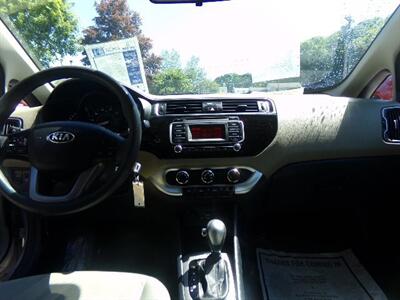 2016 Kia Rio LX - Photo 14 - Uncasville, CT 06382