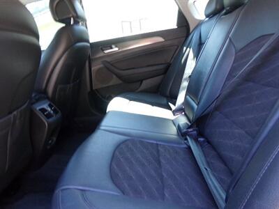 2016 Hyundai SONATA Sport - Photo 12 - Uncasville, CT 06382