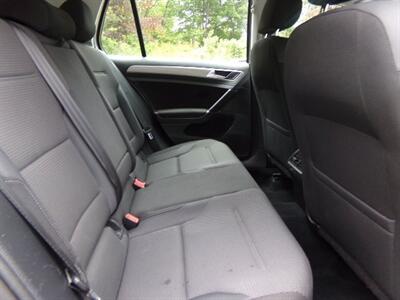 2017 Volkswagen Golf TSI S - Photo 10 - Uncasville, CT 06382